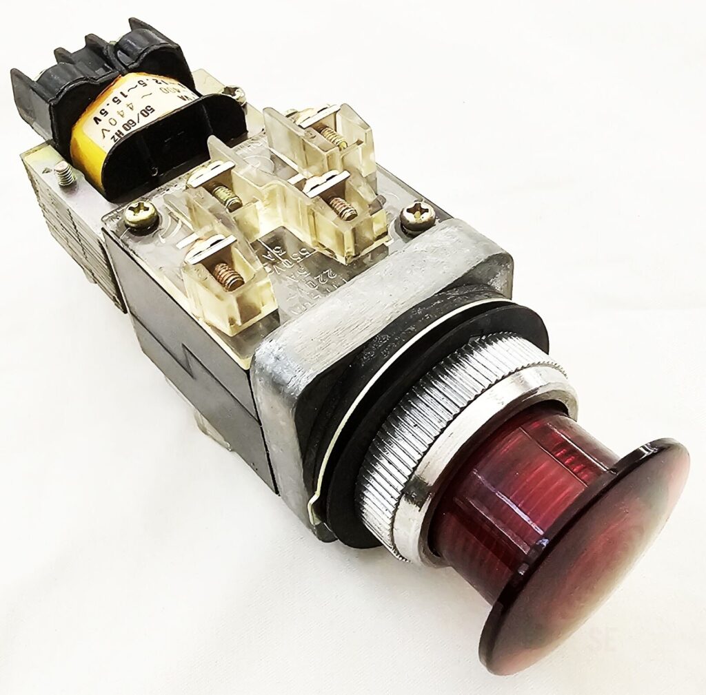 Mitsubishi OA-BRE-2-T4 1.7 VA 50/60 Hz P-400 ~ 440V S 12.5 ~ 15.5V Momentary